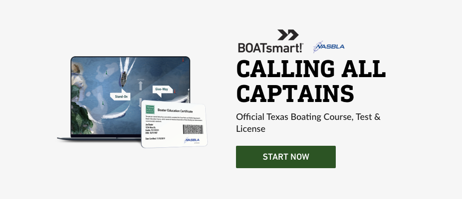 Graphic highlighting the BOATsmart! Texas boater education course.